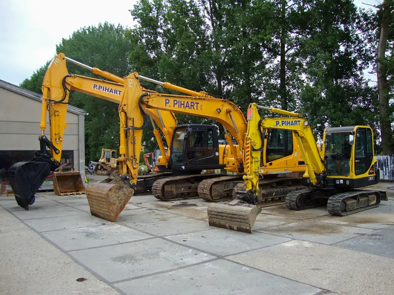 Grues & excavatrices